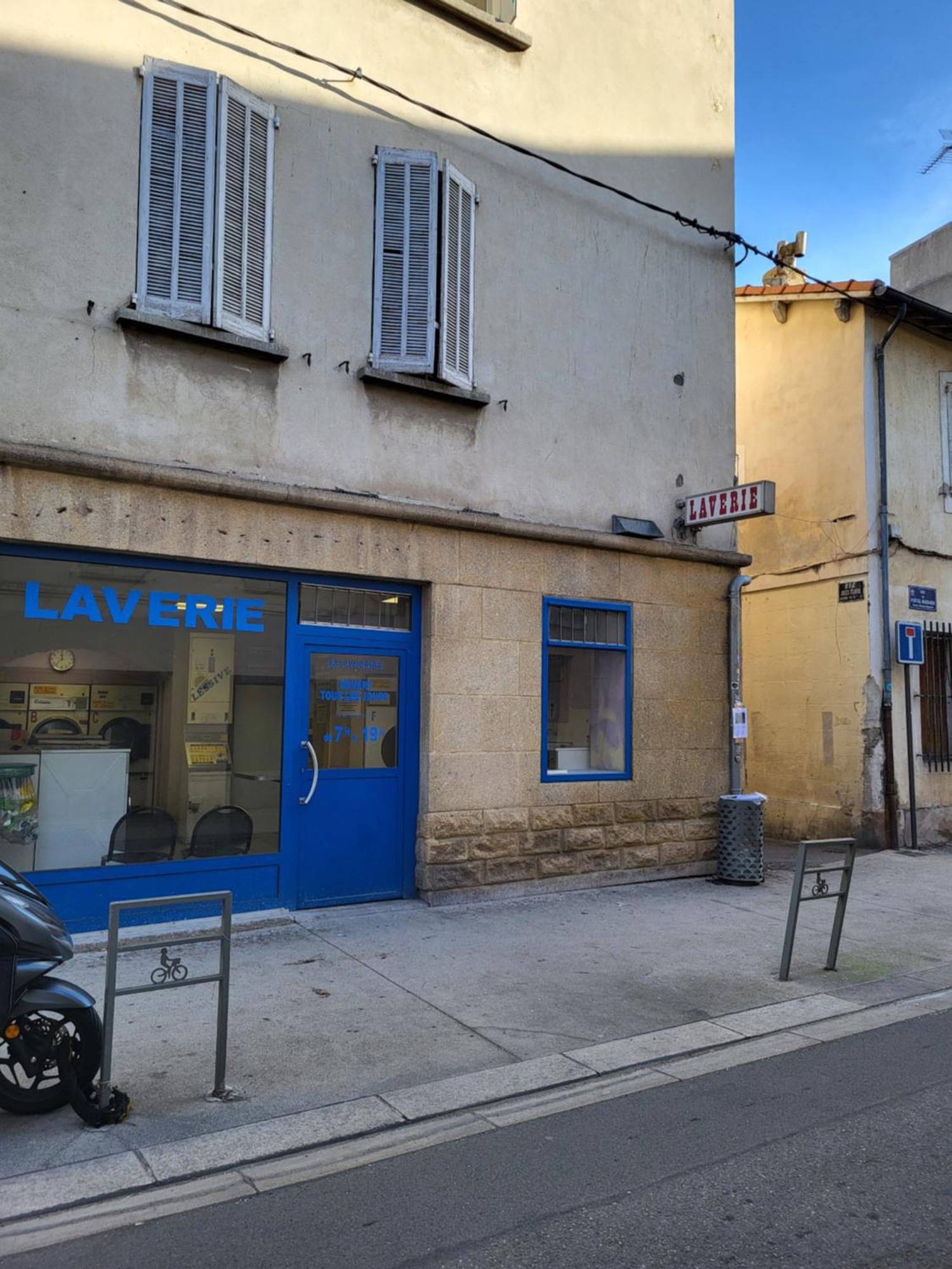 T2 Intra-Murros "Le Lavande" Avec Garage Avignon Eksteriør billede